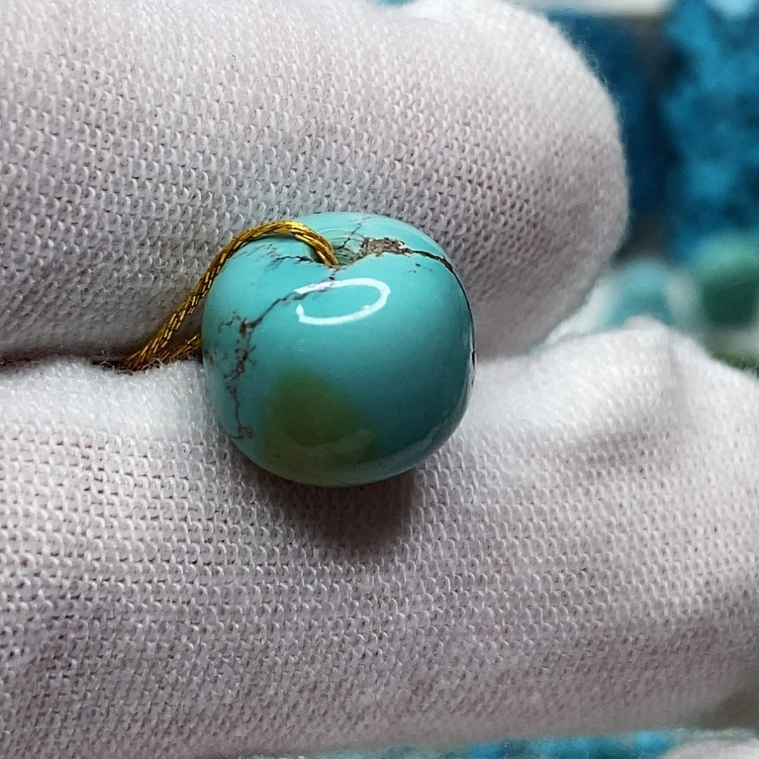 绿松石未镶嵌天然原矿 带武汉地大证书