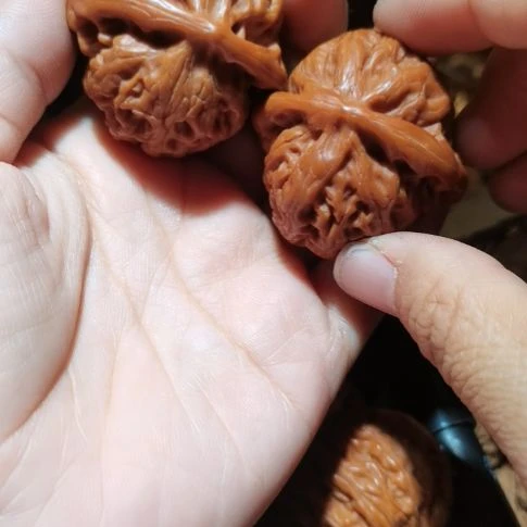 猴头核桃吊坠只*看41野生宫