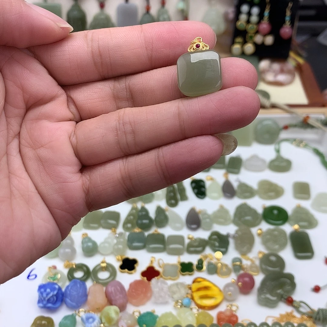 吊坠(不含链)银S925镶嵌和田玉