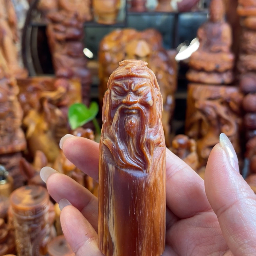 其他松木（琥珀木）关公