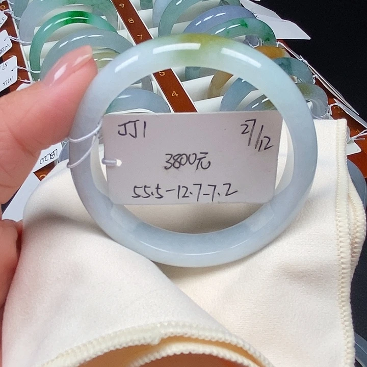 翡翠未镶嵌手镯慕石珠宝