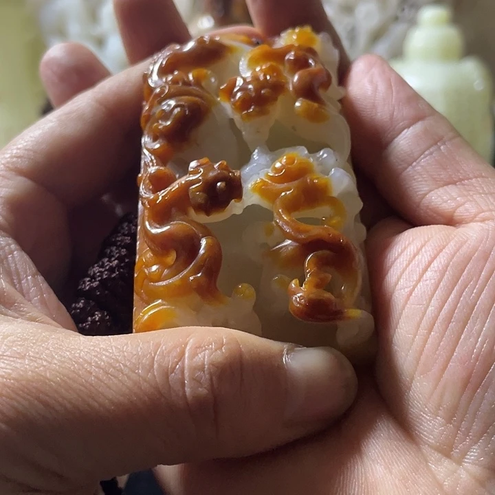 湘***哥和田玉未镶嵌挂件