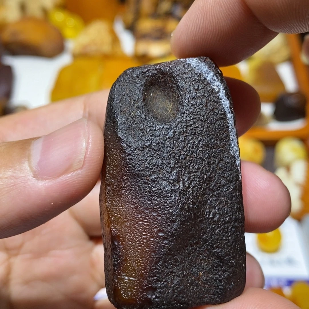 定制琥珀蜜蜡原石