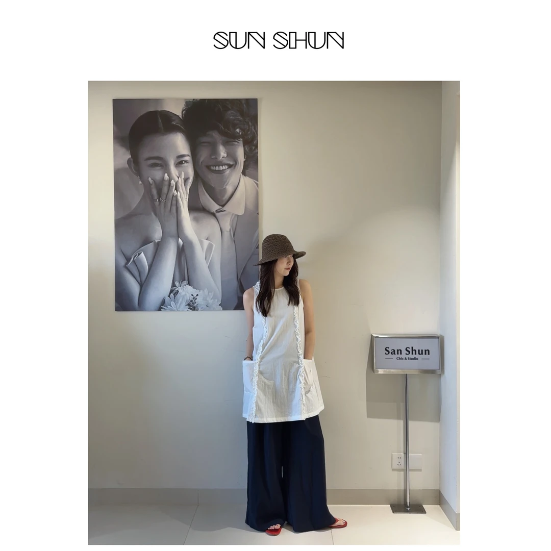 Sanshun-（乱序菲林）-薄款显瘦宽松腰无袖套头型裙连衣裙休闲圆领