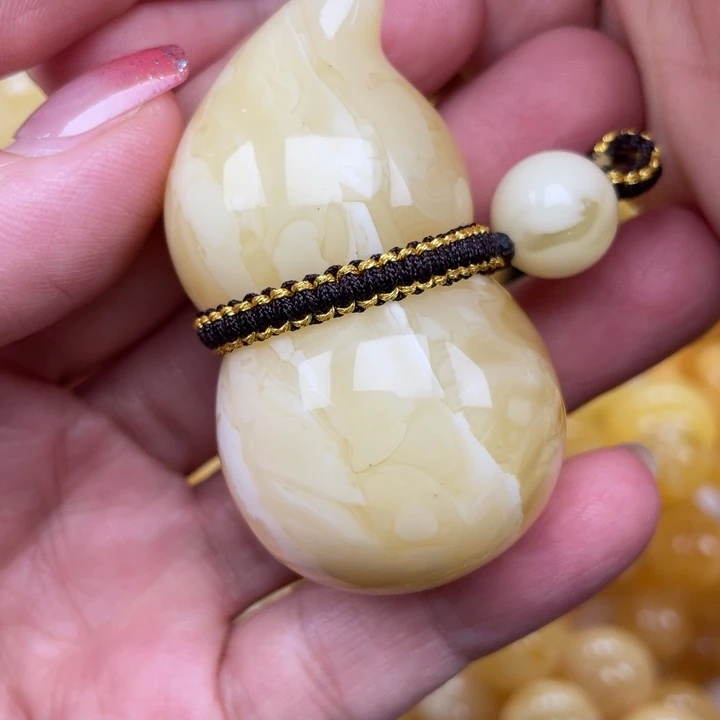 裸石蜜蜡未镶嵌绵*蜜蜡葫芦重34