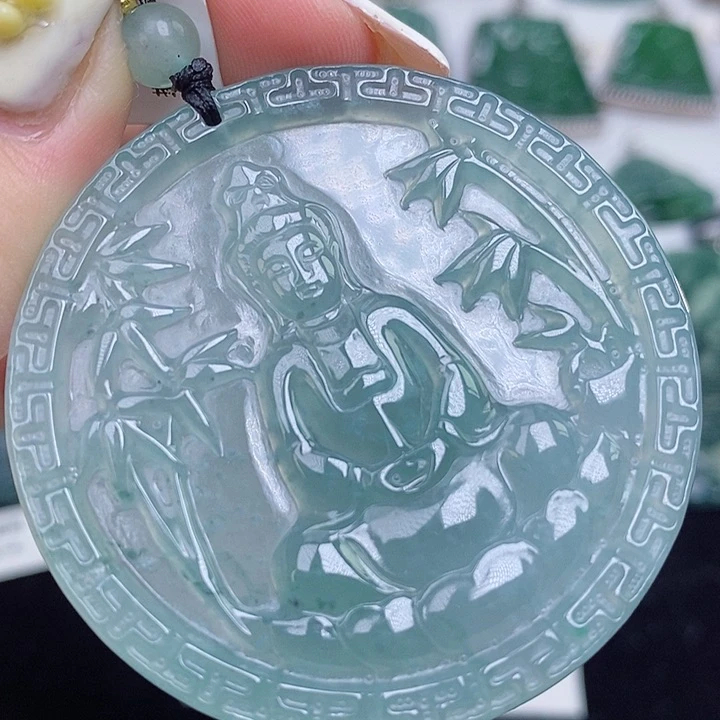 翡翠未镶嵌颈饰11111111111111