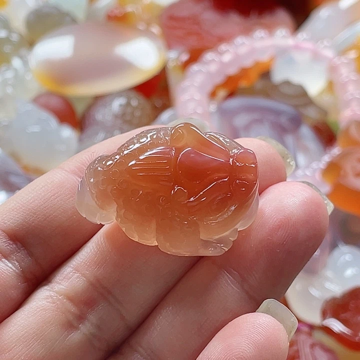 玛瑙/玉髓颈饰未镶嵌感**乖