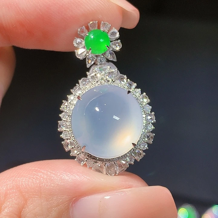 翡翠18K金镶嵌吊坠(不含链)