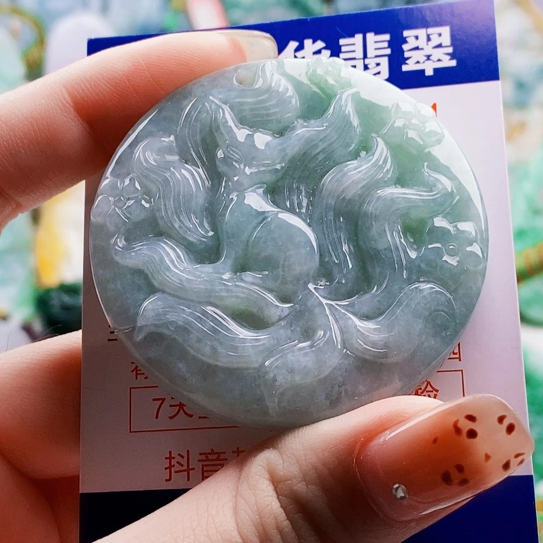 吊坠(不含链)未镶嵌翡翠