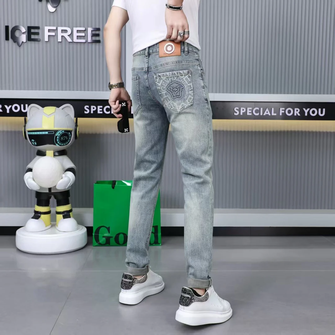 春夏季欧货9835蓝色简约大气修身男士潮流牛仔裤个性时尚百搭薄款