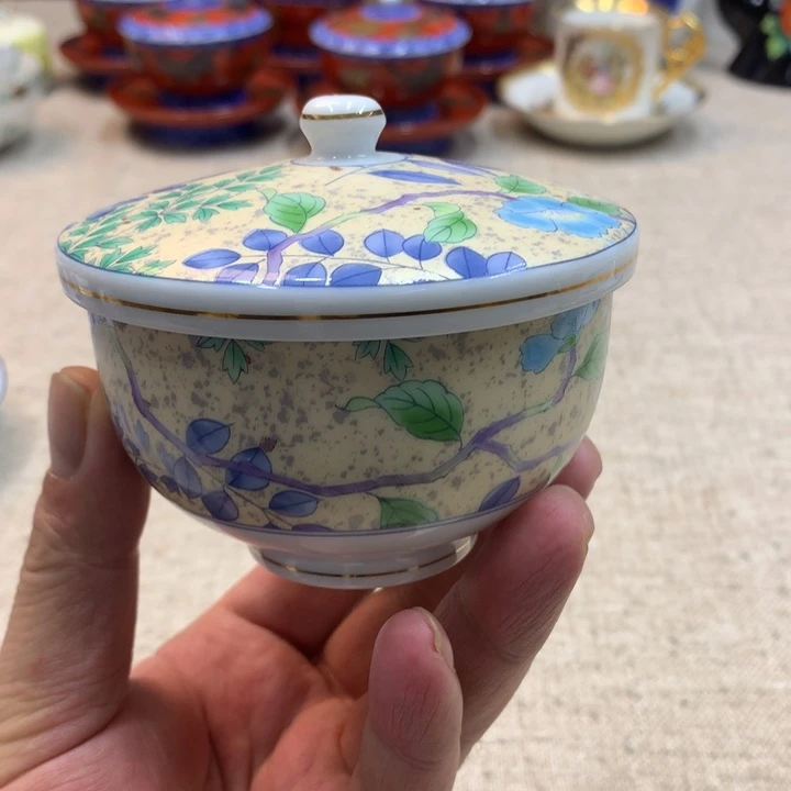 金瓷阁家的美丽瓷器