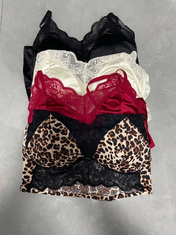 8780【胖小肉推荐】蕾丝显瘦美背