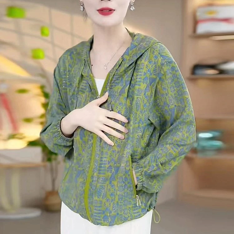 夏季时尚透气连帽洋气宽松减龄薄款百搭新款休闲女士外套短款潮