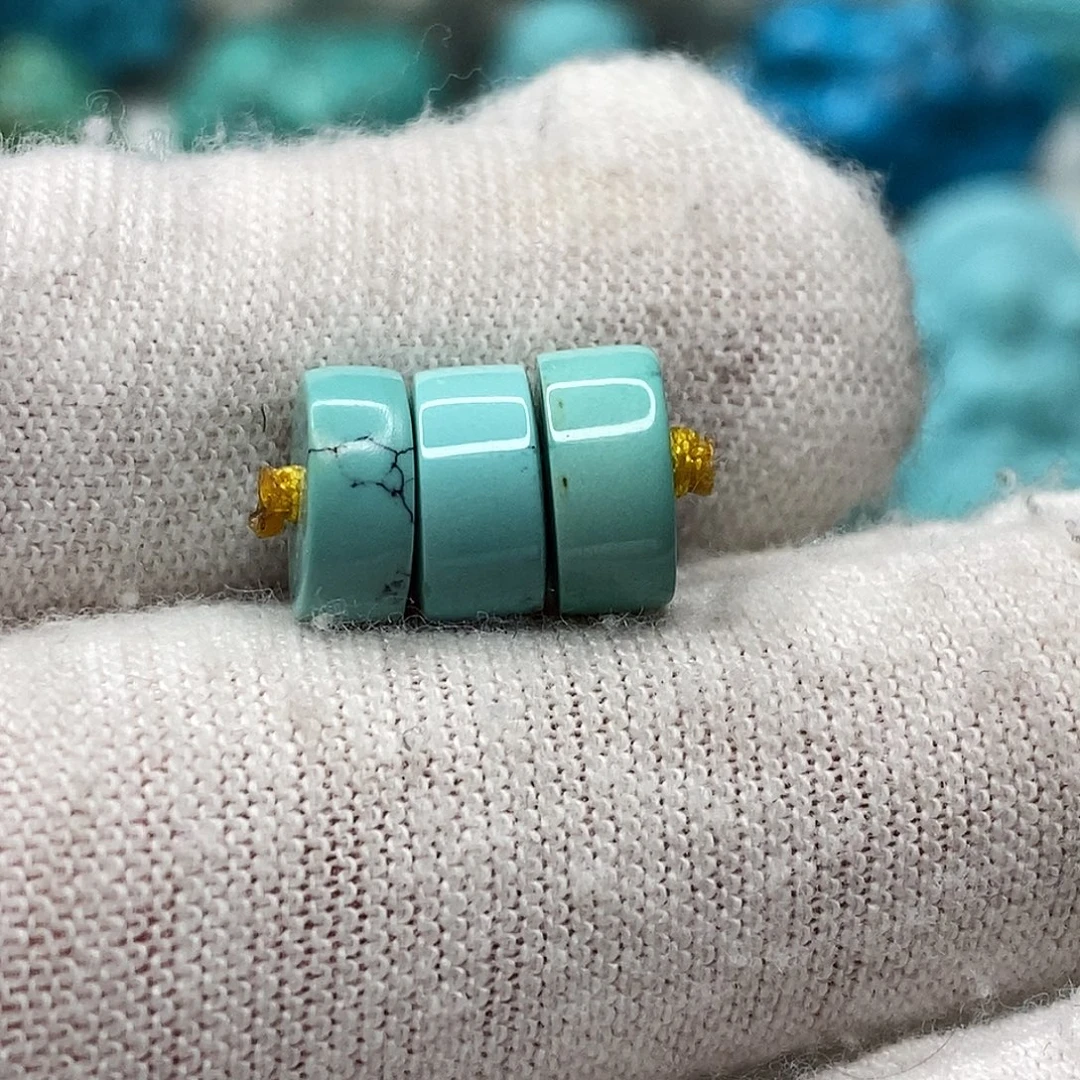 绿松石未镶嵌天然原矿 地大质检8.6mm