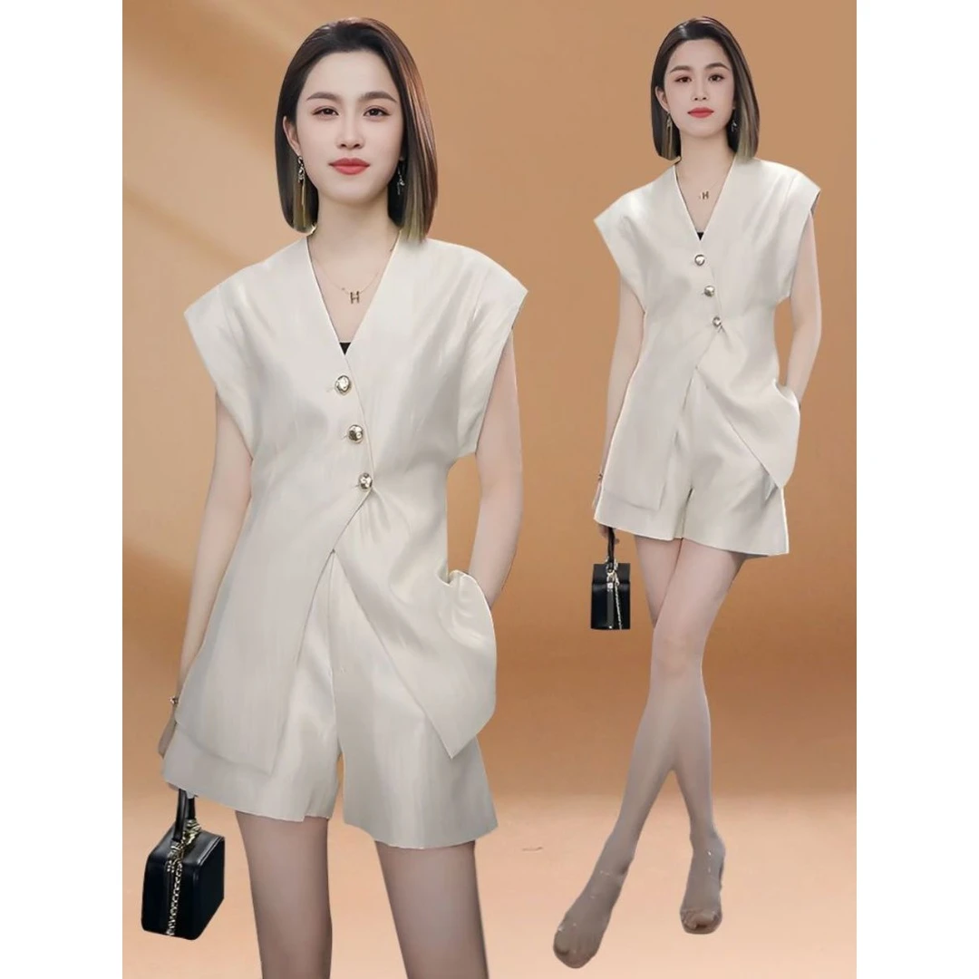 夏季新款减龄时尚轻奢气质设计感大码收腰显瘦小飞袖上衣两件套