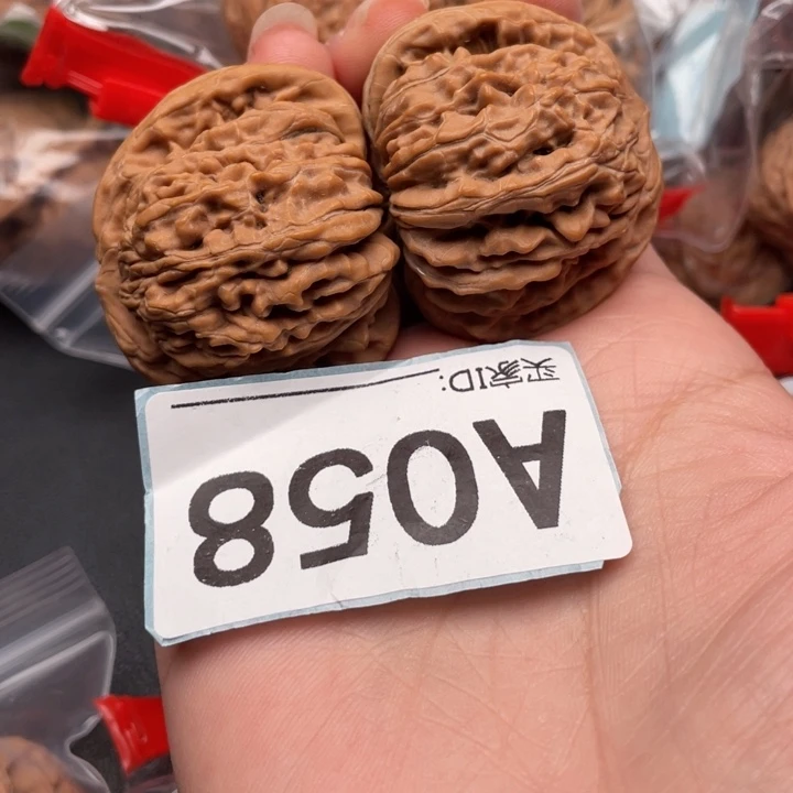 把件文玩核桃核桃