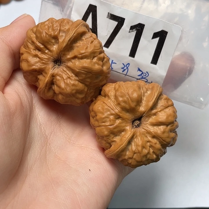 文玩核桃把件毕业37.5 39 33