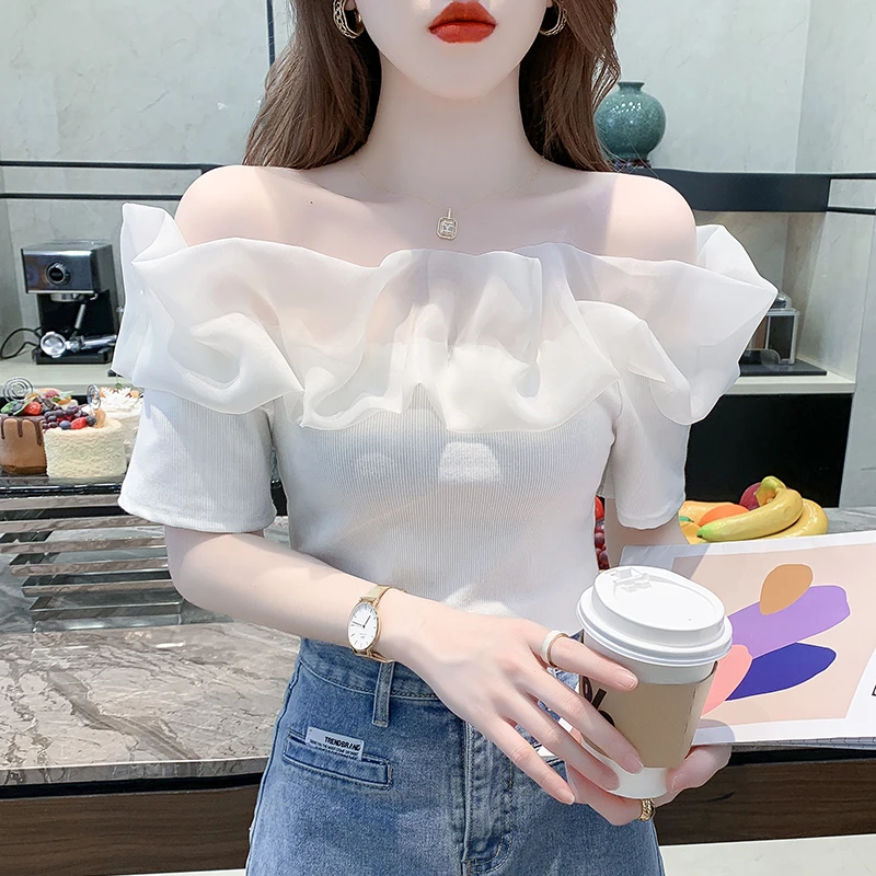短袖女2025年新款爆款独特别致t恤短款性感高级感一字肩上衣夏季