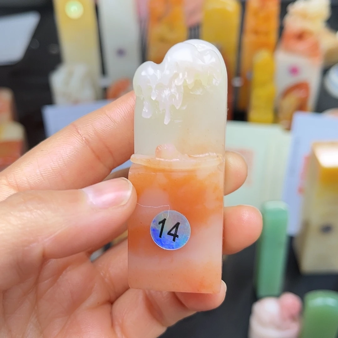 寿山石印石这个点就不