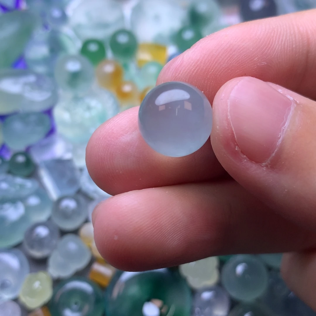 定制翡翠未镶嵌珠子