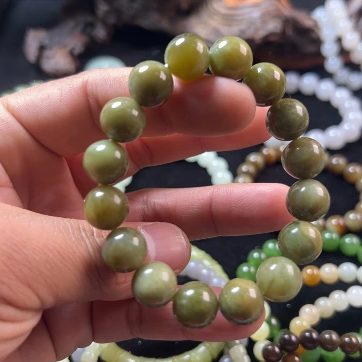 和田玉（糖玉）未镶嵌手链