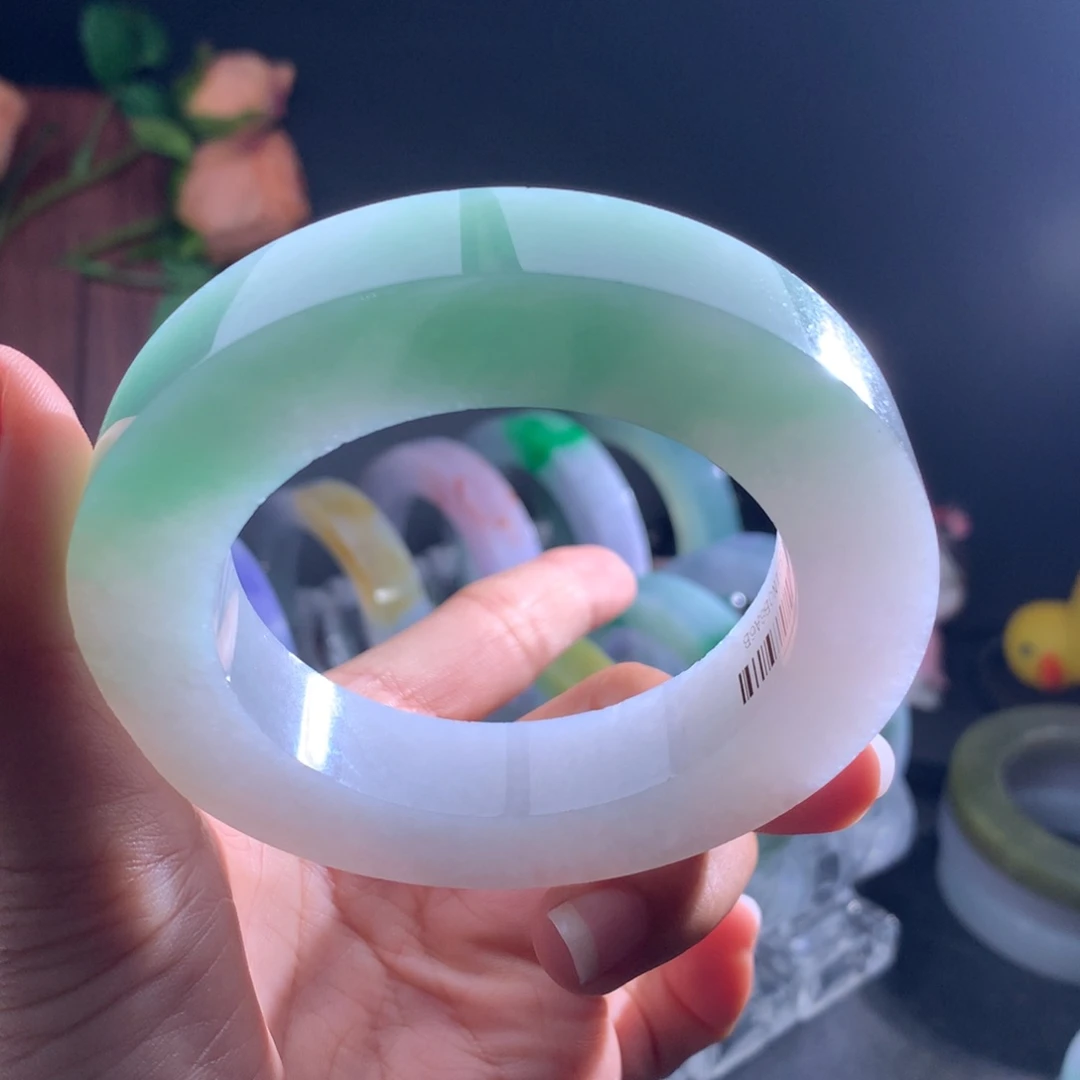 定制翡翠手镯未镶嵌