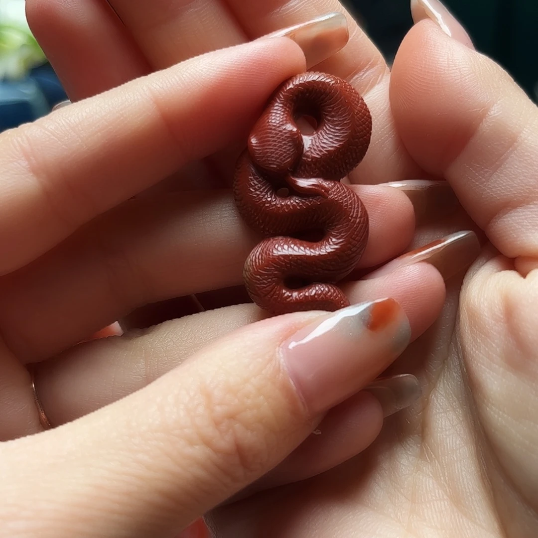 南红玛瑙未镶嵌手链
