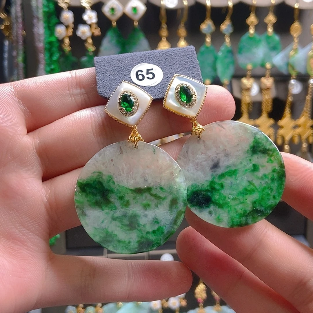 翡翠未镶嵌耳饰翡翠