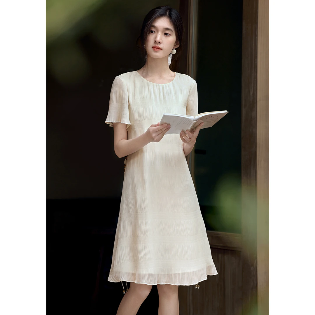 XWI/欣未【白月光轻度假连衣裙】2025夏雪纺压皱慵懒风A字裙女3A058