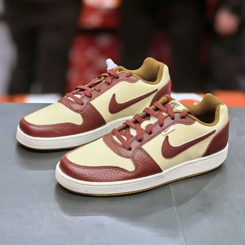 NIKE/耐克男鞋运动鞋轻盈休闲鞋潮流防滑板鞋IB4644-261