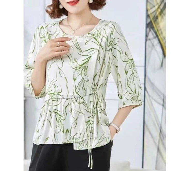 3-261-4新款时尚休闲小衫