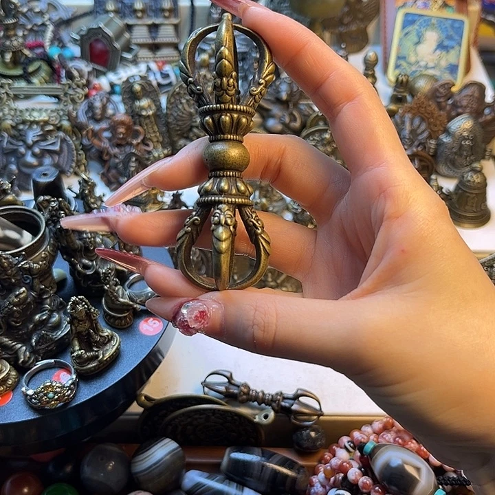 泥塑4号闪价漏价一件