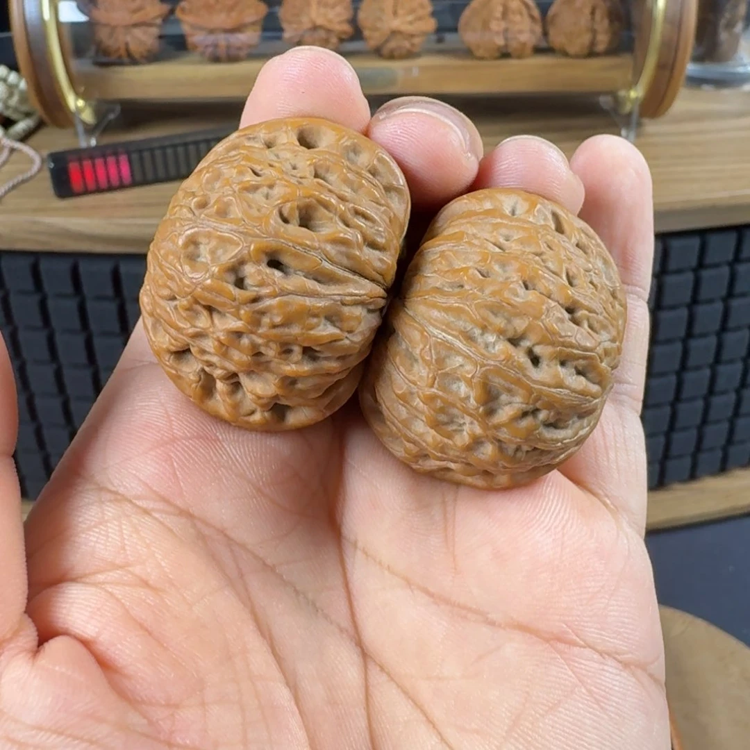 文玩核桃吊坠铁锤全品39