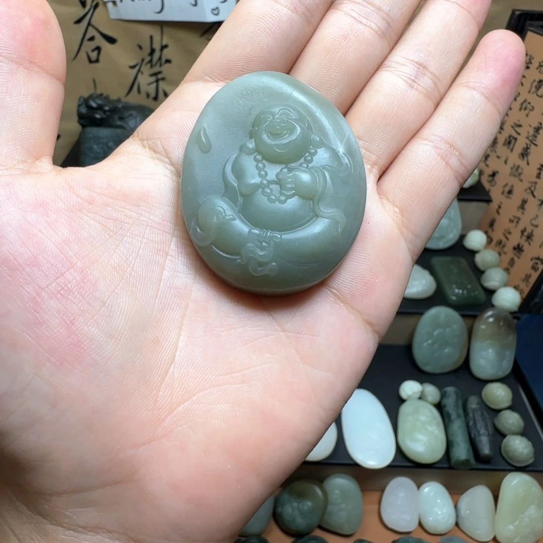 和田玉未镶嵌颈饰