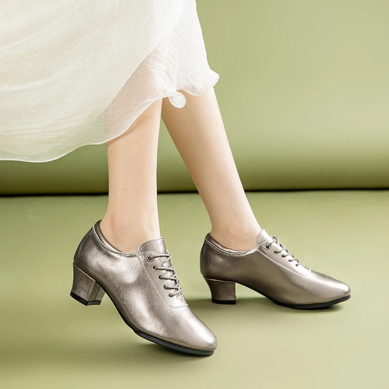 [杨艺专属]春秋新款真皮中年女士系带皮鞋中跟软底交谊舞广场舞