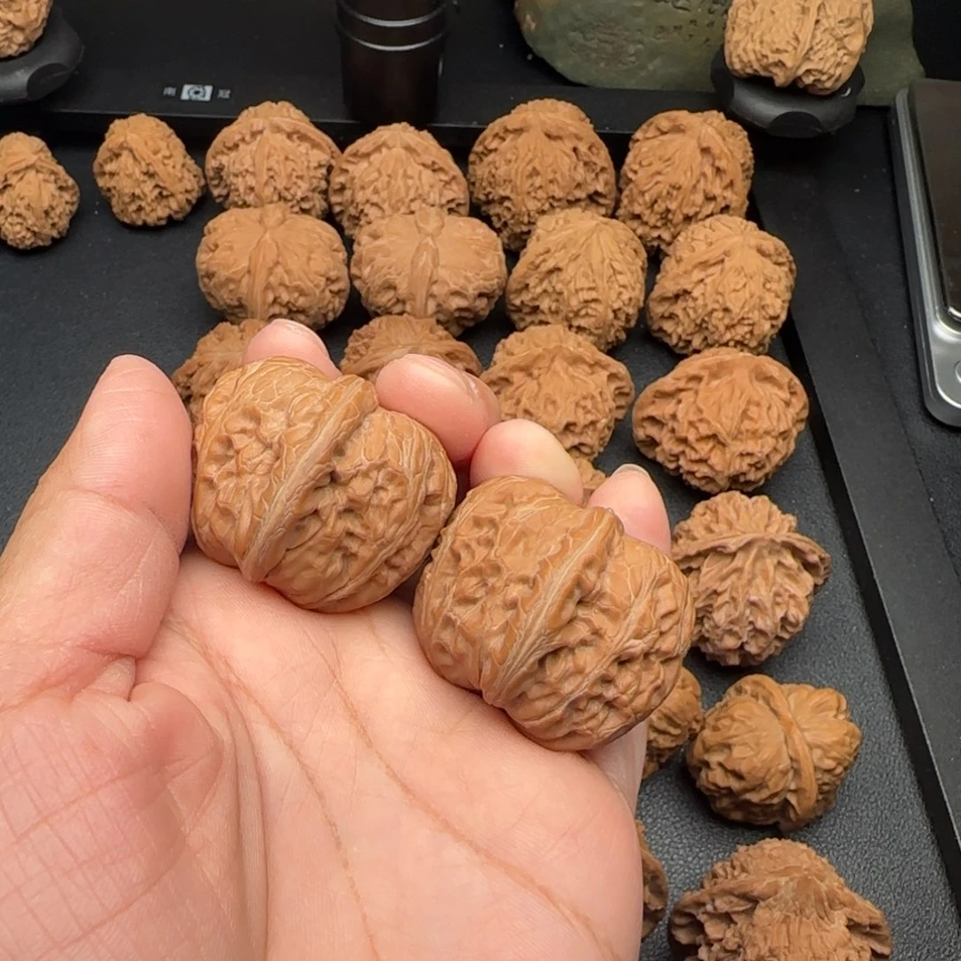 37尺全品无修元宝手捻