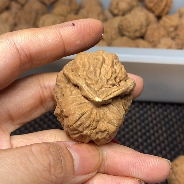 飞***觉吊坠文玩核桃文玩核桃异形单只