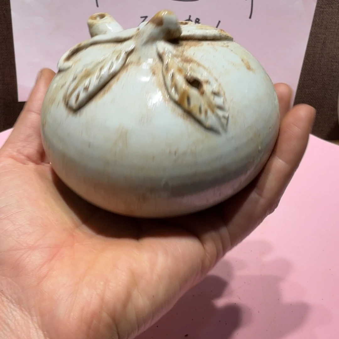 陶其他漂亮的小瓷瓶子