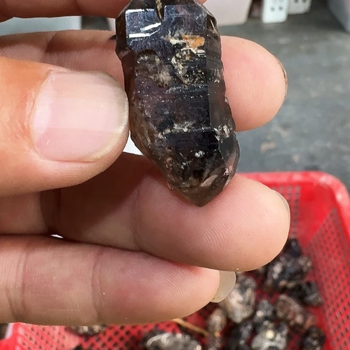 水晶珠宝半成品未镶嵌亚***?