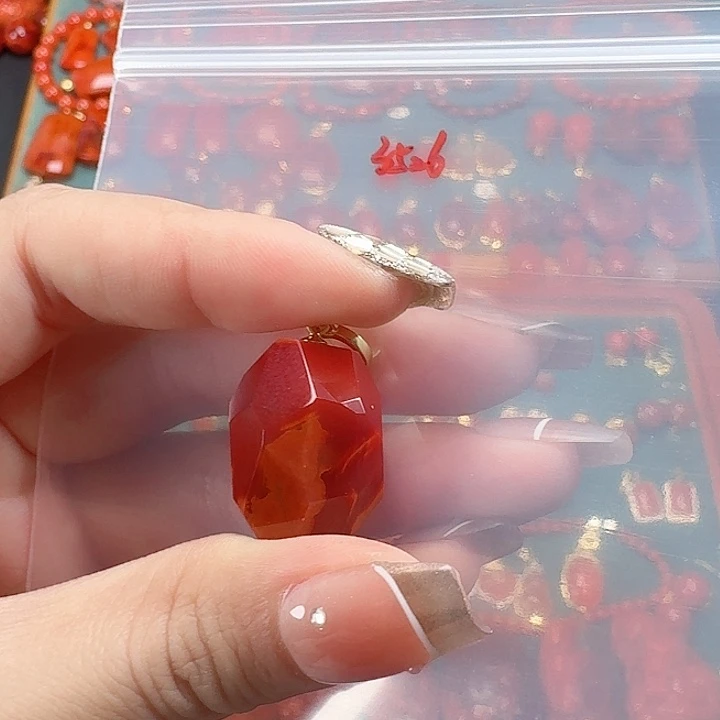 南红玛瑙银S925镶嵌吊坠
