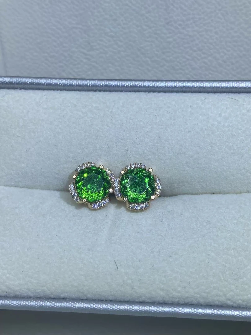 耳饰 【米米甄选 高端大气】绿色耳钉Y-1347