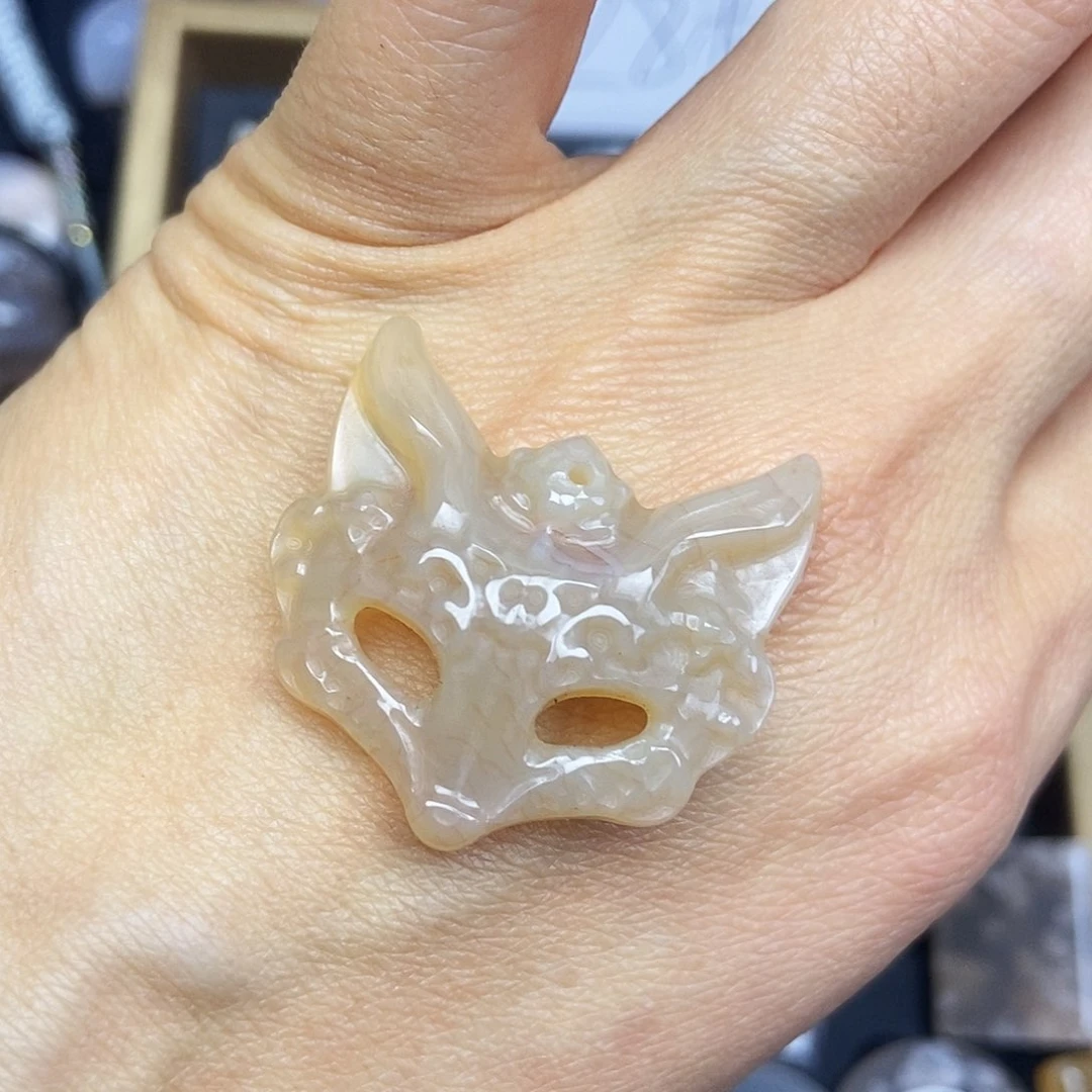 石英质玉颈饰未镶嵌想****L