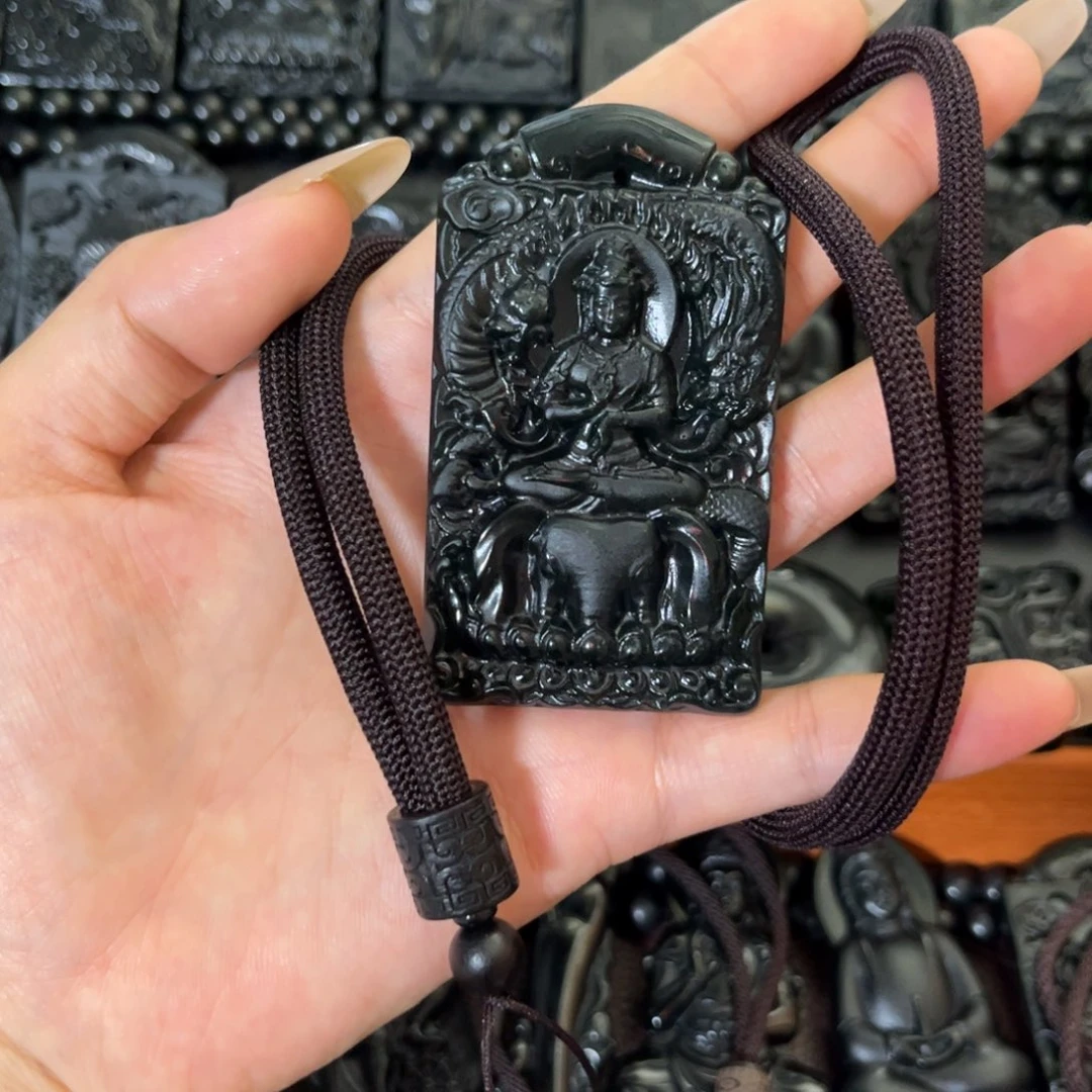 冰***存未镶嵌蛇纹石玉颈饰