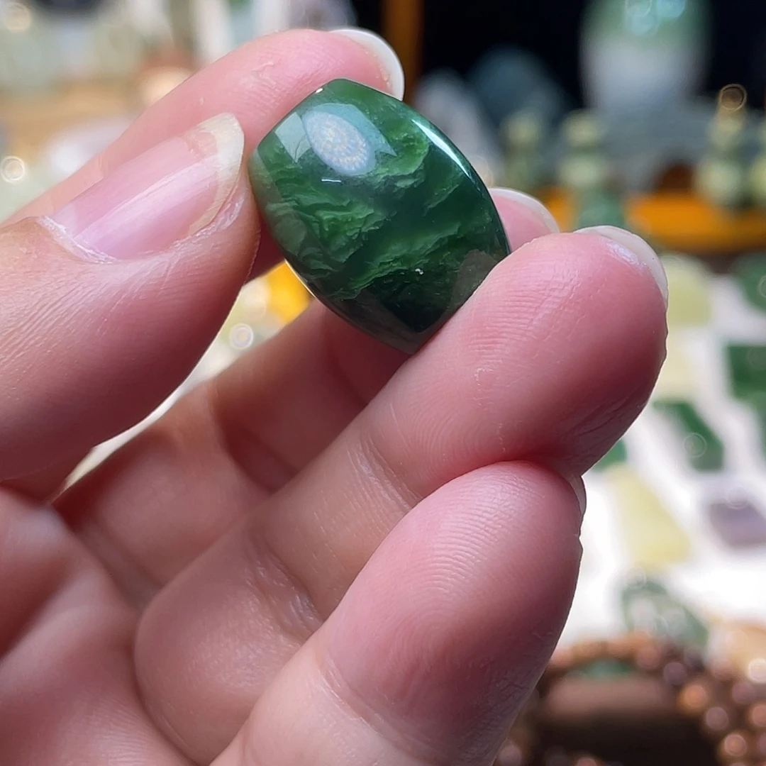 和田玉未镶嵌珠宝半成品