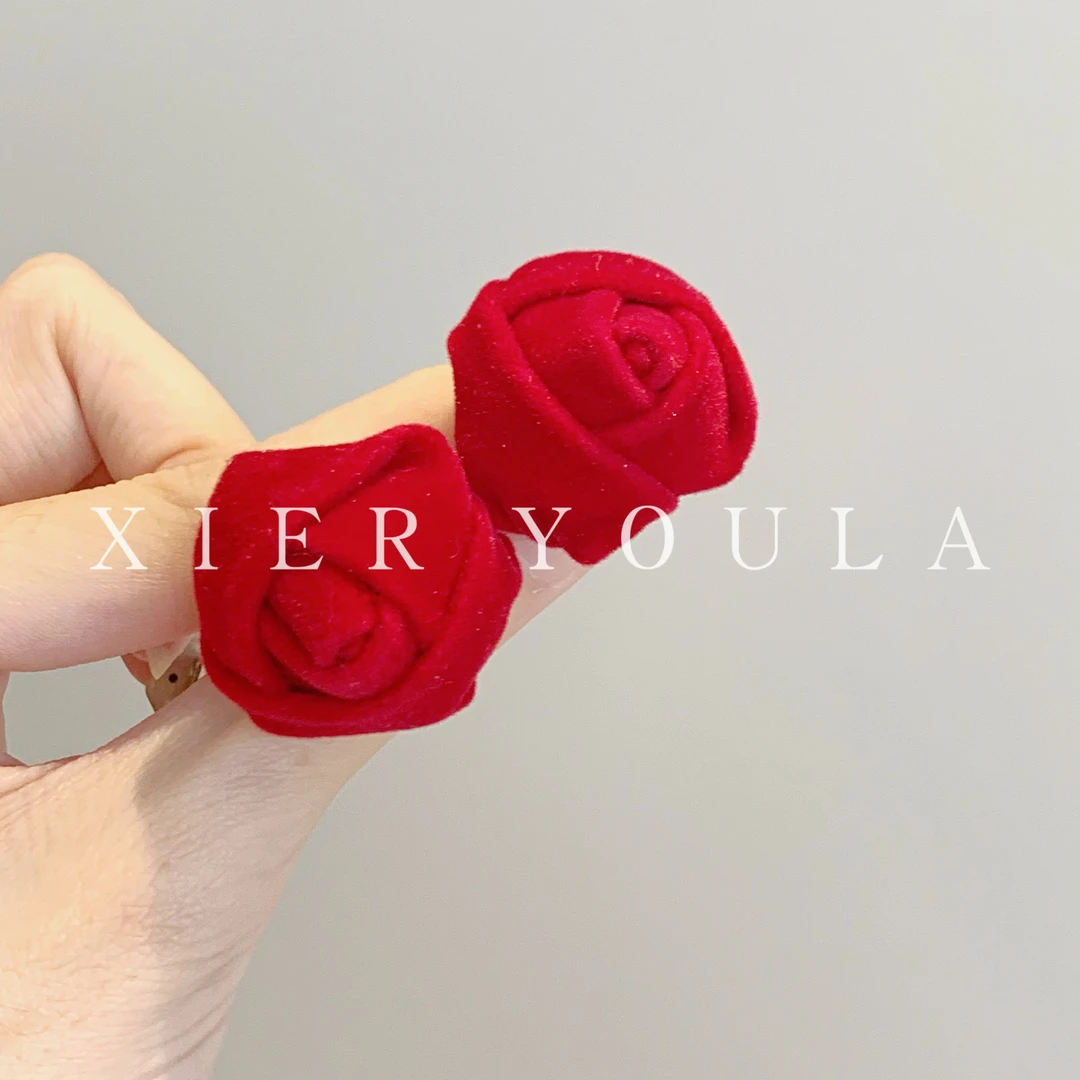 铜合金布艺耳饰 【喜儿】12-27-4轻奢立体玫瑰丝绒精致氛围感耳环