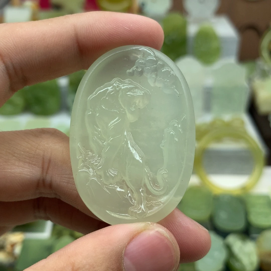 岫玉未镶嵌吊坠(不含链)