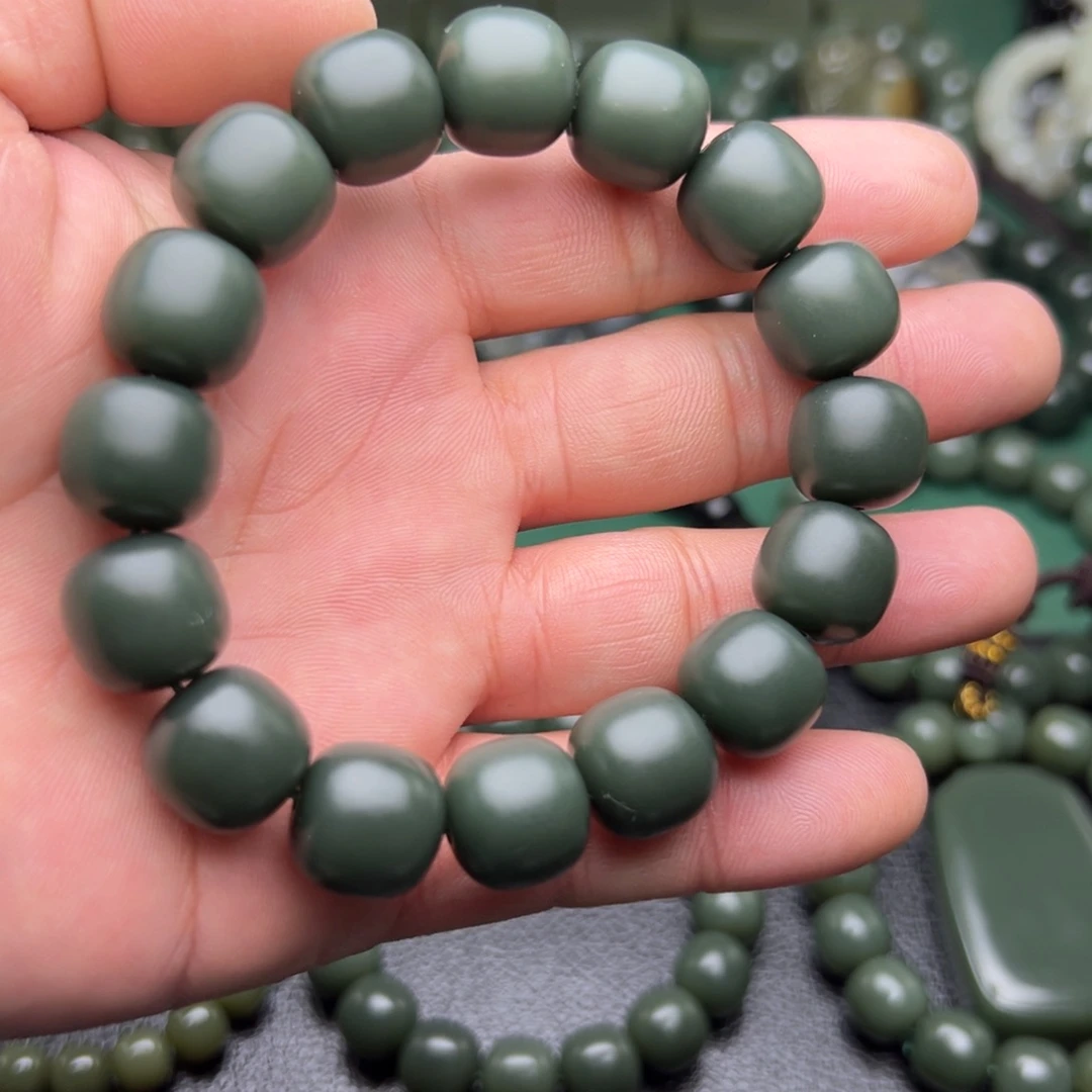 和田玉手链未镶嵌猫*芦