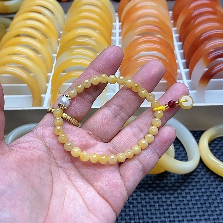 石英质玉（黄龙玉）未镶嵌手链