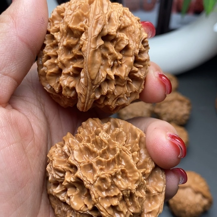 文玩核桃把件小****0中国大花