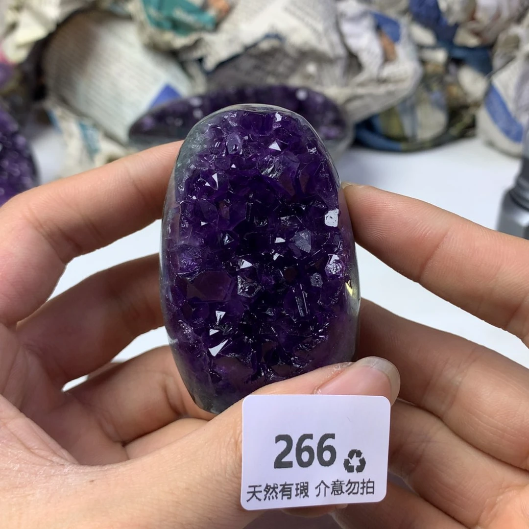 水晶大型摆件（非配饰）未镶嵌